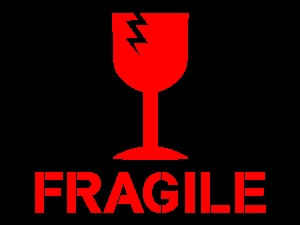Наклейка fragile