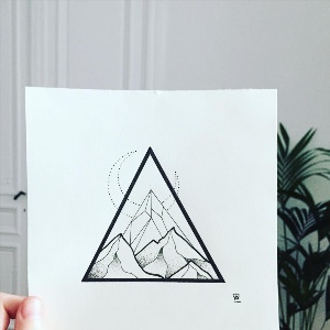 Рисунок треугольников тату