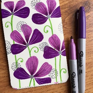 Фиолетовые рисунки маркерами