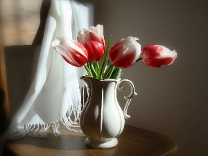 Натюрморт тюльпаны