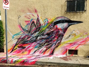 Рисунок граффити красками
